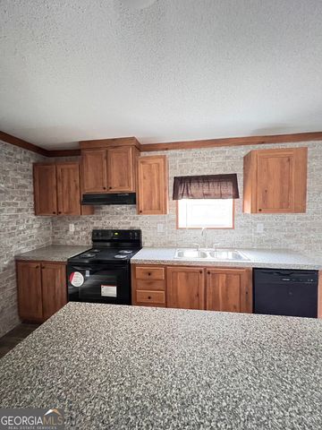 4720 Otter Creek Circle, Blackshear, GA 31516