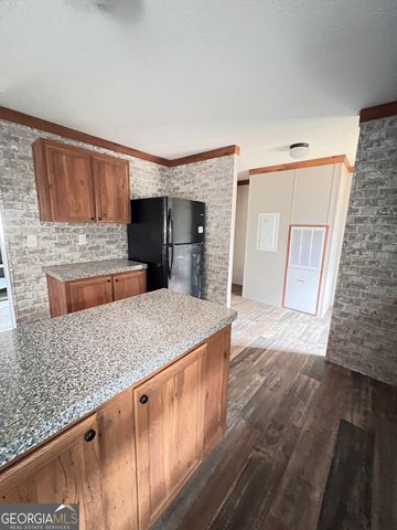 4720 Otter Creek Circle, Blackshear, GA 31516