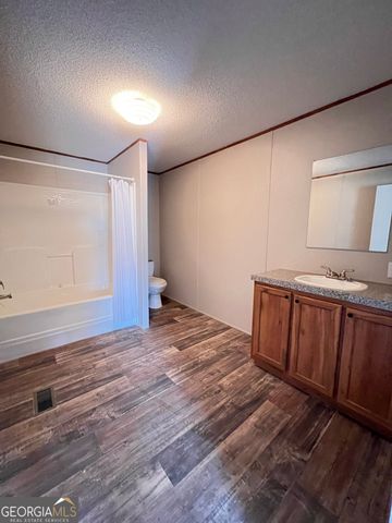 4720 Otter Creek Circle, Blackshear, GA 31516