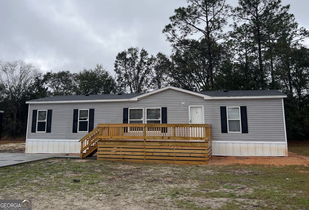 4720 Otter Creek Circle, Blackshear, GA 31516