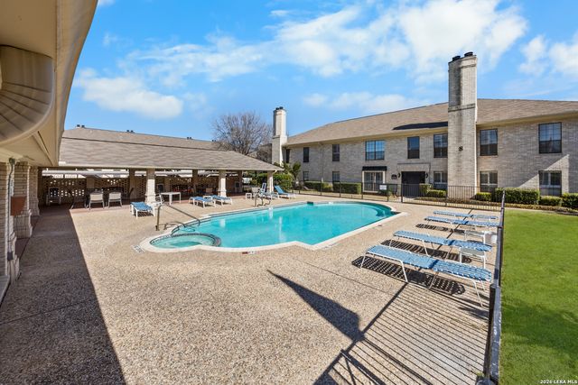 2611 Eisenhauer Rd Apt 901, San Antonio, TX 78209