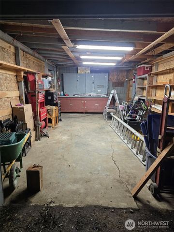 915 S Pearl Street, Centralia, WA 98531