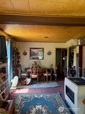 915 S Pearl Street, Centralia, WA 98531