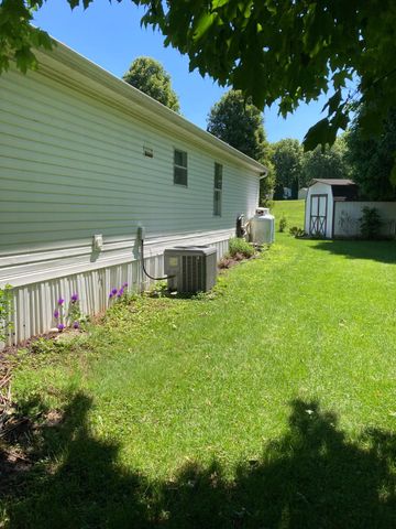 78 LENWOOD, Shippensburg, PA 17257