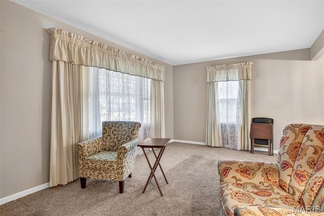 4332 Saint Leo Lane, St Ann, MO 63074