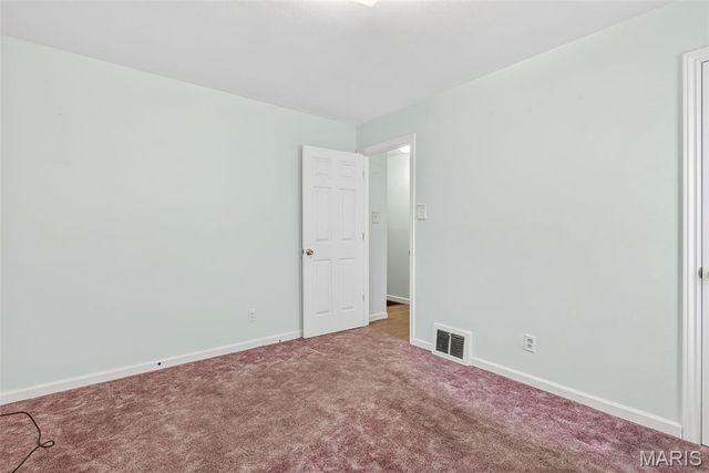 4332 Saint Leo Lane, St Ann, MO 63074