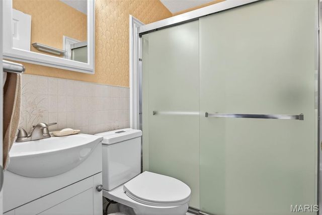 4332 Saint Leo Lane, St Ann, MO 63074