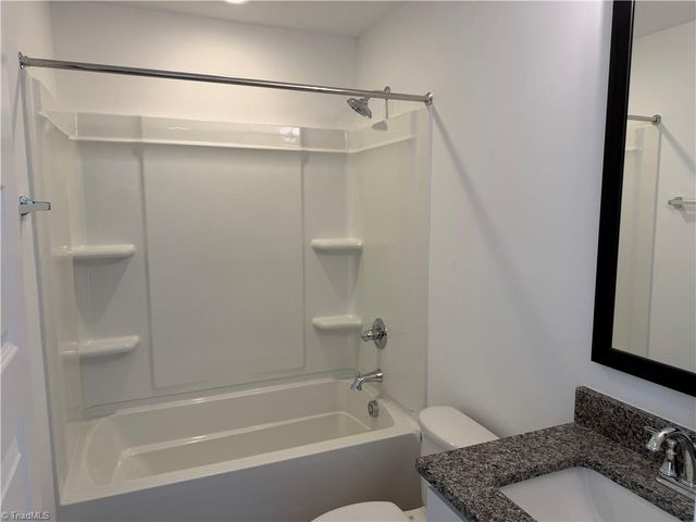 113 Hillside Drive, Thomasville, NC 27360