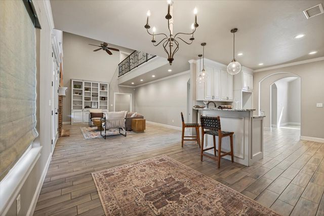 825 Ave T, Shallowater, TX 79363