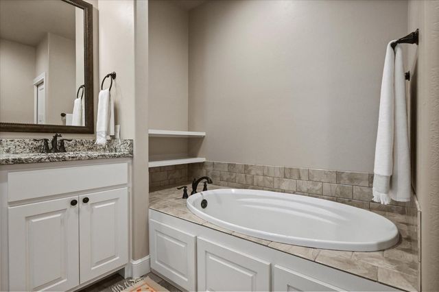 825 Ave T, Shallowater, TX 79363