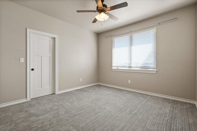 825 Ave T, Shallowater, TX 79363