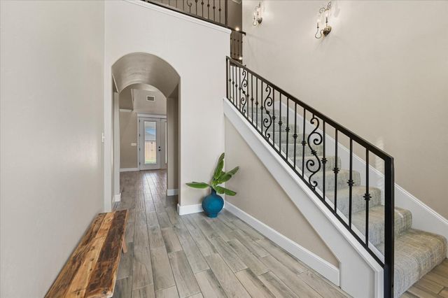 825 Ave T, Shallowater, TX 79363