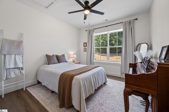 1444 Roddy Road, Campobello, SC 29322