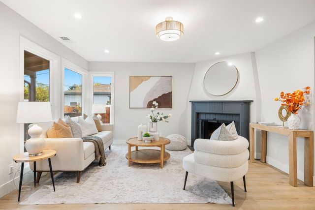 840 8th Avenue, Redwood City, CA 94063