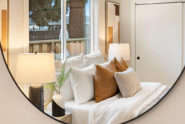 840 8th Avenue, Redwood City, CA 94063