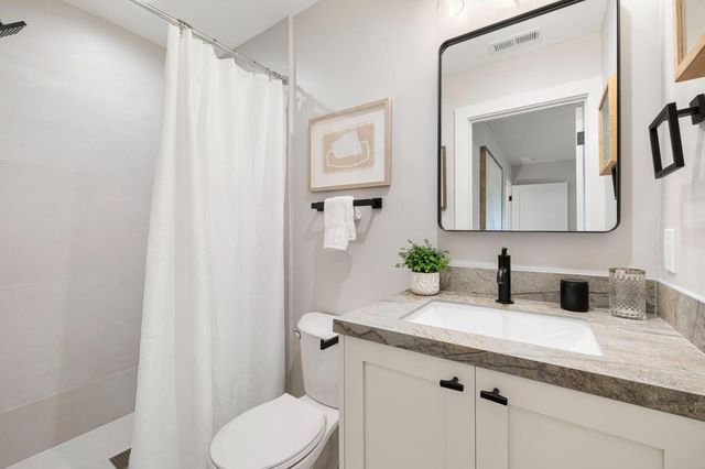 840 8th Avenue, Redwood City, CA 94063