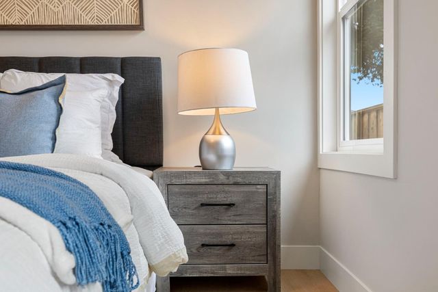 840 8th Avenue, Redwood City, CA 94063