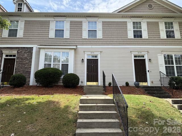 8134 Kings Creek Drive, Charlotte, NC 28273