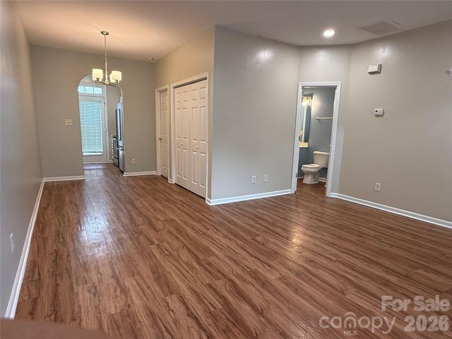 8134 Kings Creek Drive, Charlotte, NC 28273