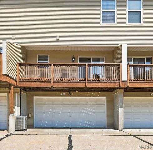 40 Trailside Court 2, St Peters, MO 63303