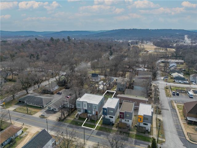 167 W Martin Luther King Jr Boulevard, Fayetteville, AR 72701