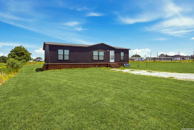 17106 GRIFFIN RD, Atascosa, TX 78002