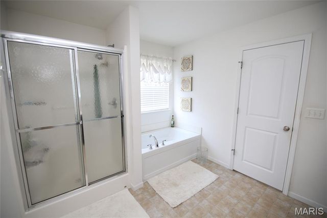 1101 Olde Lantern Lane, Belleville, IL 62223
