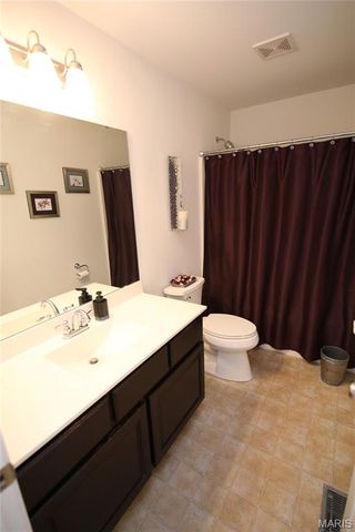 1101 Olde Lantern Lane, Belleville, IL 62223