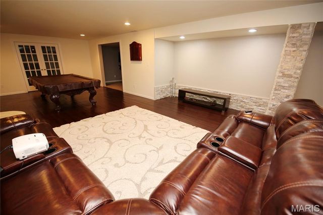 1101 Olde Lantern Lane, Belleville, IL 62223