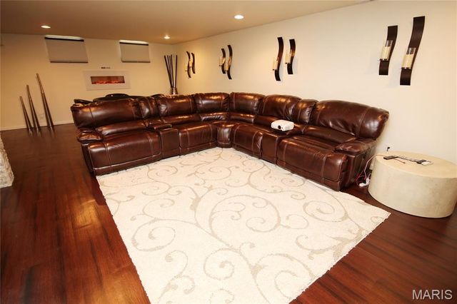 1101 Olde Lantern Lane, Belleville, IL 62223