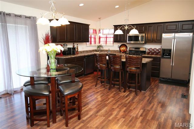 1101 Olde Lantern Lane, Belleville, IL 62223