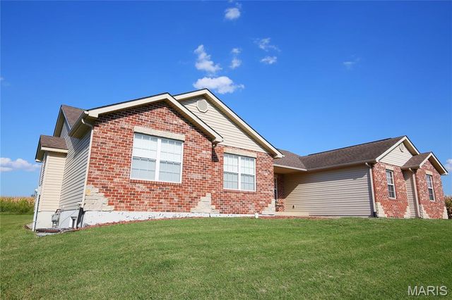 1101 Olde Lantern Lane, Belleville, IL 62223