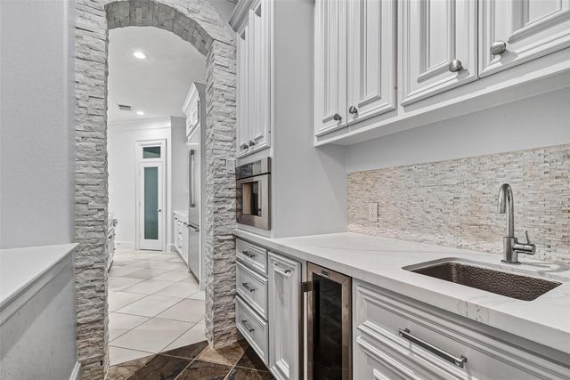 20637 Eagle Wood Trace Drive, Porter, TX 77365