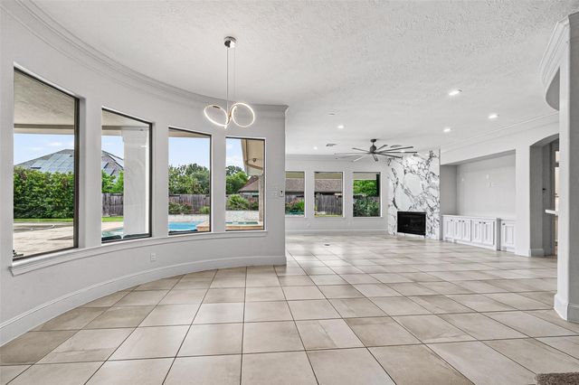 20637 Eagle Wood Trace Drive, Porter, TX 77365