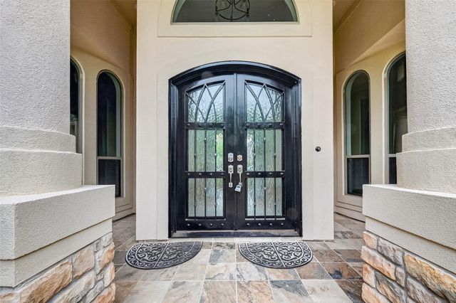 20637 Eagle Wood Trace Drive, Porter, TX 77365