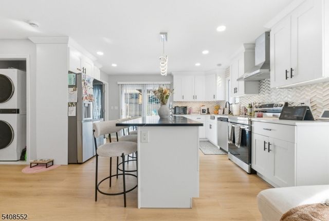 408 Main St, Hope Twp., NJ 07825