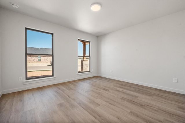 703 E 30th Street, Wolfforth, TX 79382