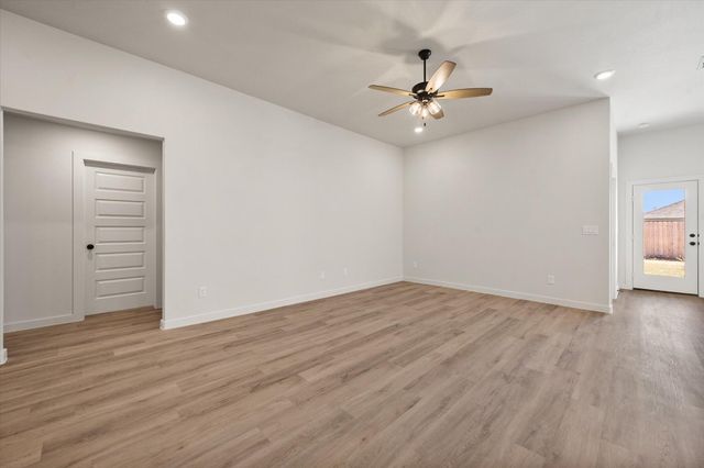 703 E 30th Street, Wolfforth, TX 79382