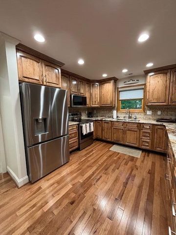 1018 Bunker Ridge, Soddy Daisy, TN 37379