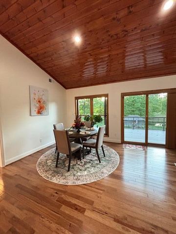 1018 Bunker Ridge, Soddy Daisy, TN 37379