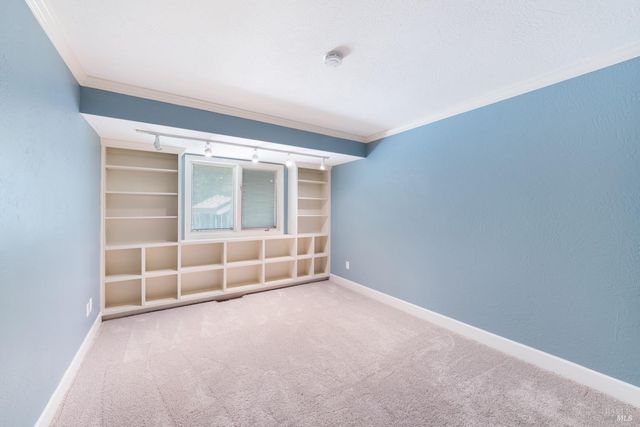 1275 Summit Lake Dr, Angwin, CA 94508