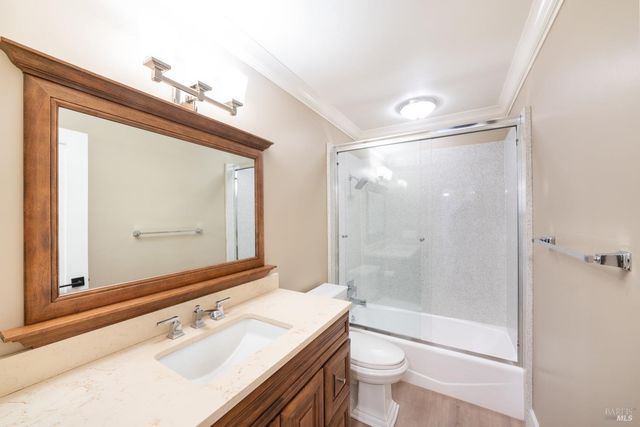 1275 Summit Lake Dr, Angwin, CA 94508