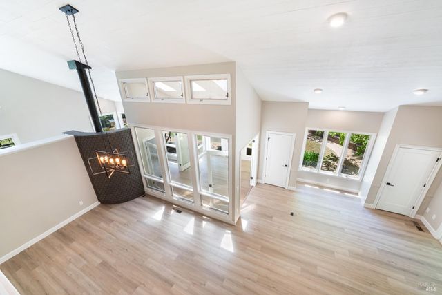 1275 Summit Lake Dr, Angwin, CA 94508