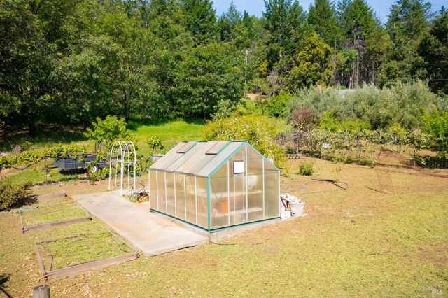 1275 Summit Lake Dr, Angwin, CA 94508