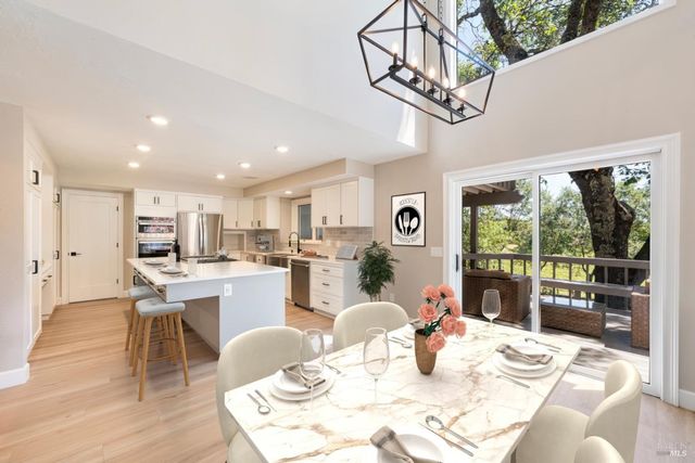 1275 Summit Lake Dr, Angwin, CA 94508