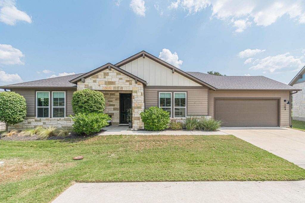 318 Dancing Oak LN 104, San Marcos, TX 78666