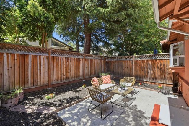 117 Gladys Avenue, Mountain View, CA 94043