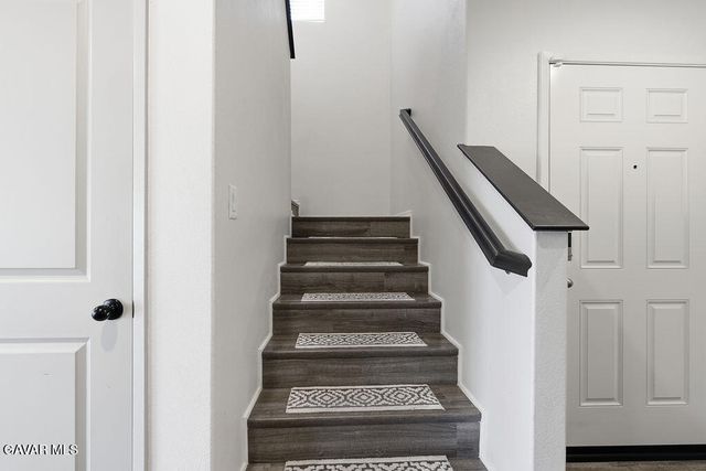 4384 W Ave J-5, Lancaster, CA 93536