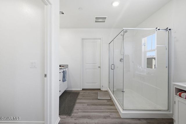 4384 W Ave J-5, Lancaster, CA 93536
