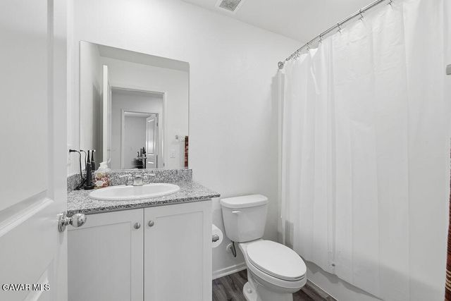 4384 W Ave J-5, Lancaster, CA 93536